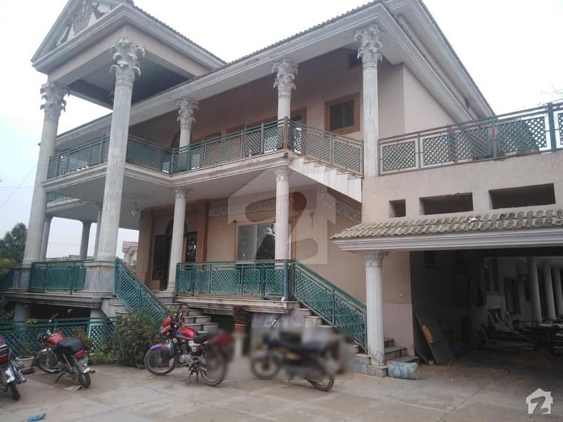 4 Kanal House Available In Hayatabad For Sale