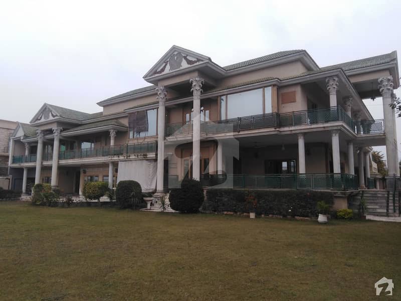 4 Kanal House For Sale In Beautiful Hayatabad