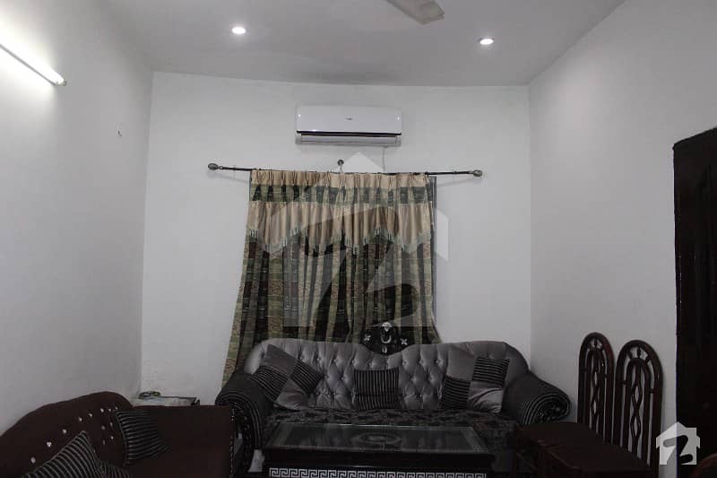 5 Marla Used House with 4 Bed  for Sale in Ali Block