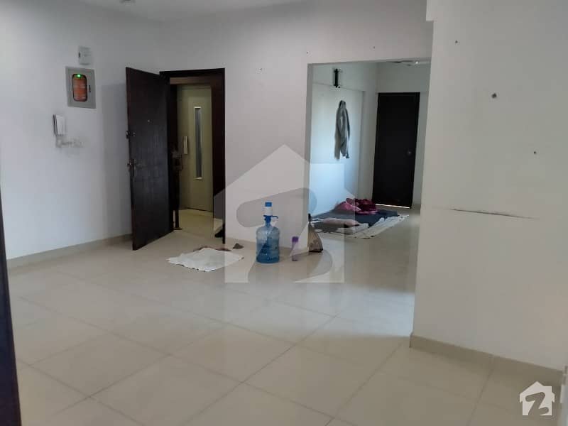 1250 Sqft 3 Bedroom Apartment With Lift Is Available For Rent