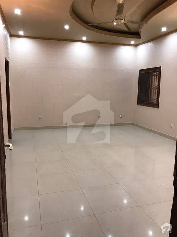 CC 144 900 Sq Yards Bungalow For Rent In Hot Location Of Adamjee Nagar