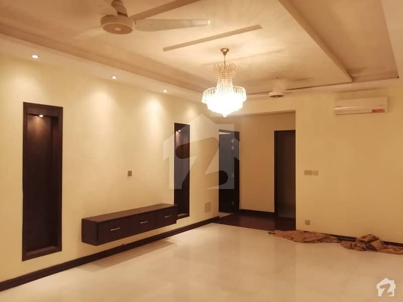 DHA Defence House Sized 1 Kanal For Sale