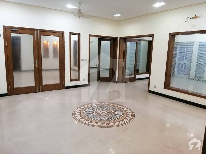 Beautifully Constructed Upper Portion Is Available For Rent In Model Town