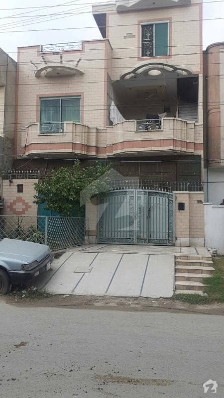 عباس بلاک مصطفیٰ ٹاؤن لاہور میں 4 کمروں کا 5 مرلہ مکان 1.68 کروڑ میں برائے فروخت۔