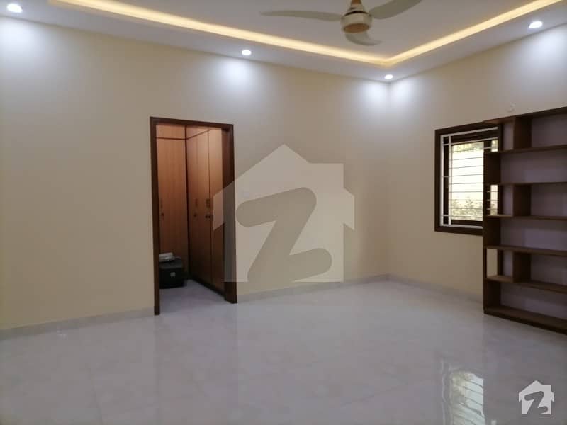 Beautifully Designed 500 Sq Yards Full Renovated Defence Phase Ii Two Unit
