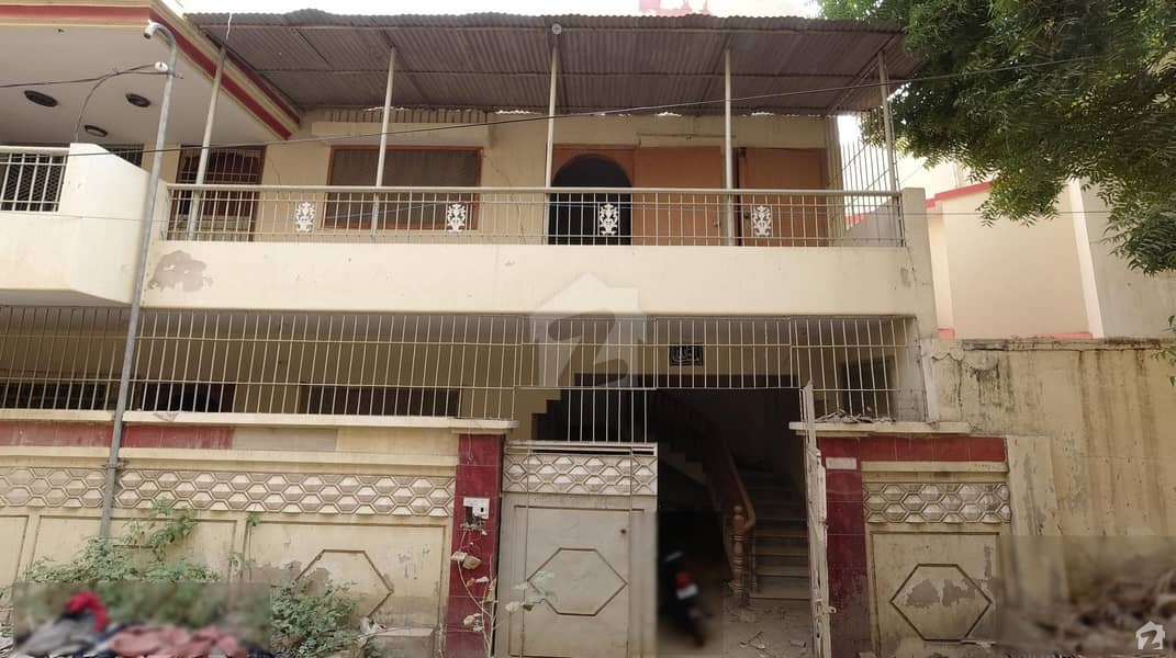 1550 Sqyd Demolish Bungalow For Sale Gulshan E Iqbal Block 8