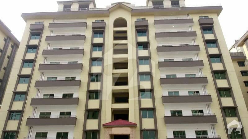 2nd Floor Facing Roundabout 3 Beds 10 Marla Brand New Possession Flat For Sale in Askari 11 Lahore