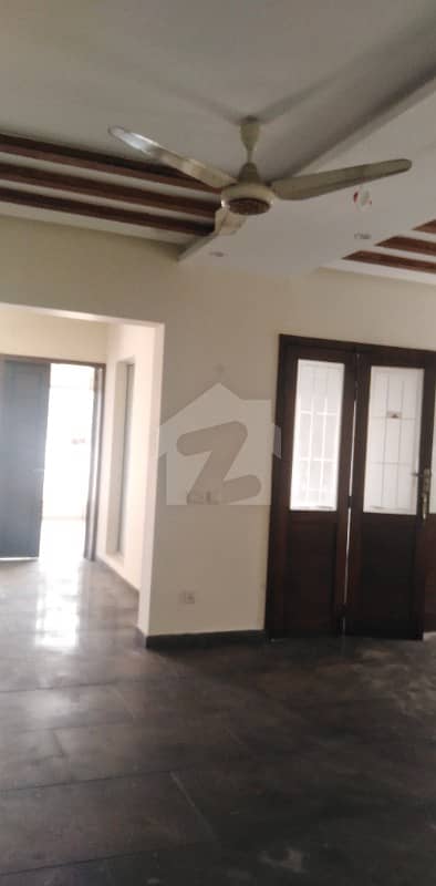 Brand New One Kanal House 5 Bed For Rent