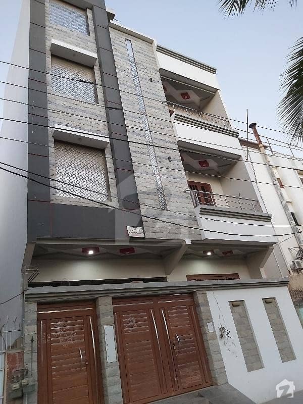 گلشنِ اقبال - بلاک 5 گلشنِ اقبال گلشنِ اقبال ٹاؤن کراچی میں 9 کمروں کا 8 مرلہ مکان 5 کروڑ میں برائے فروخت۔