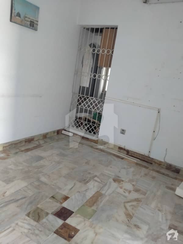 1300  Square Feet Flat In Amir Khusro For Rent