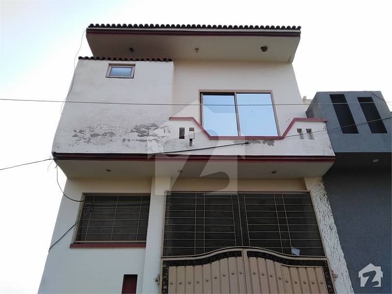 House Of 675  Square Feet Available In Ferozepur Road