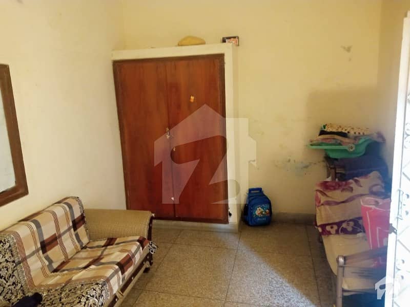 نیو سمن آباد لاہور میں 4 کمروں کا 3 مرلہ مکان 56 لاکھ میں برائے فروخت۔