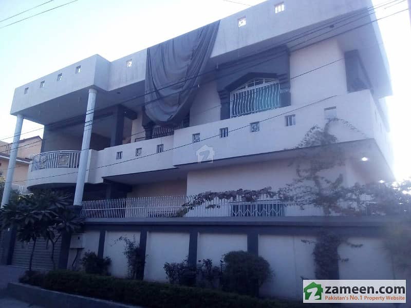 Corner Double Storey House For Sale