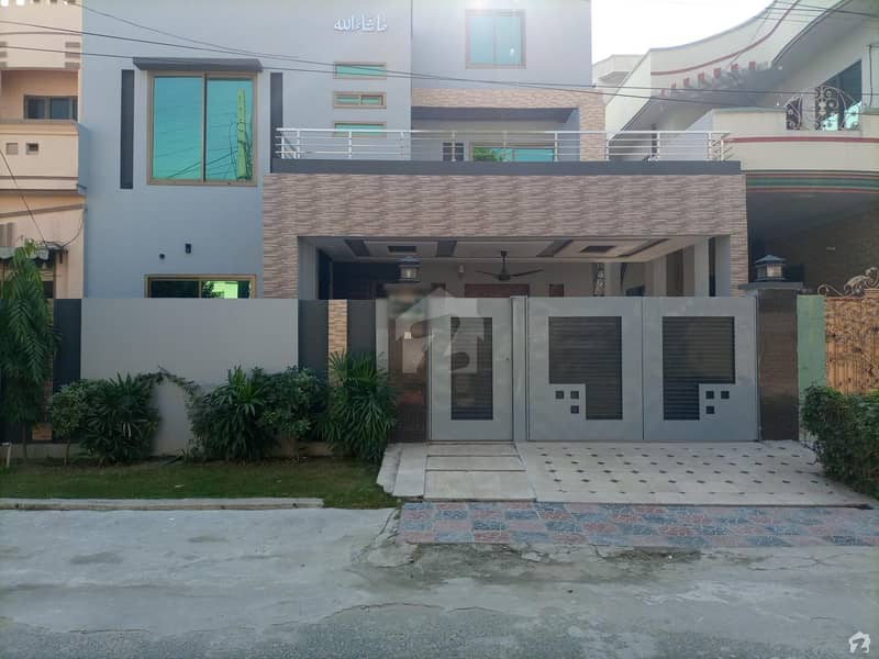 Good 10 Marla House For Sale In DC Colony