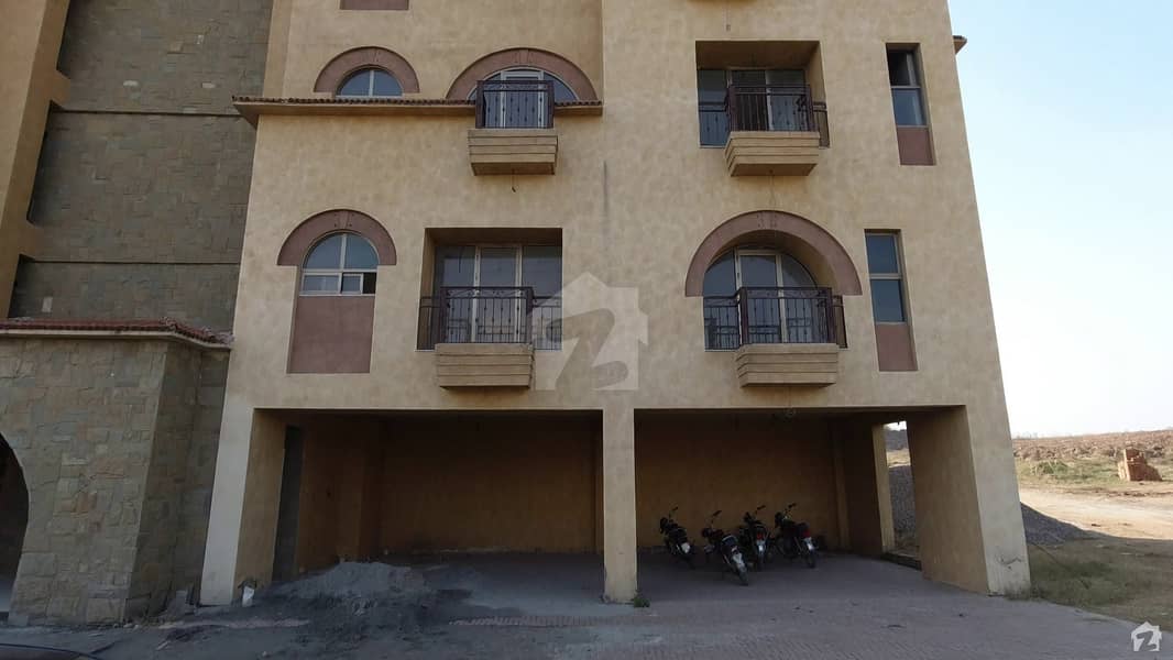 1800 Sq Ft Flat Available  In Bahria Town Rawalpindi