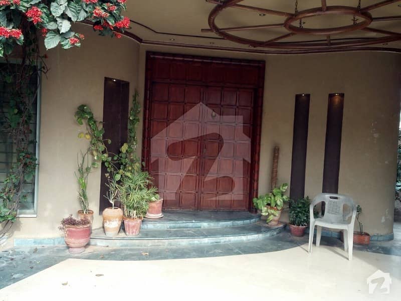 1 Kanal Beautiful and Luxurious house for Rent in DHA Phase 7