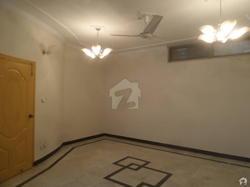 House For Sale Is Readily Available In Prime Location Of Chaudhary Jan Colony