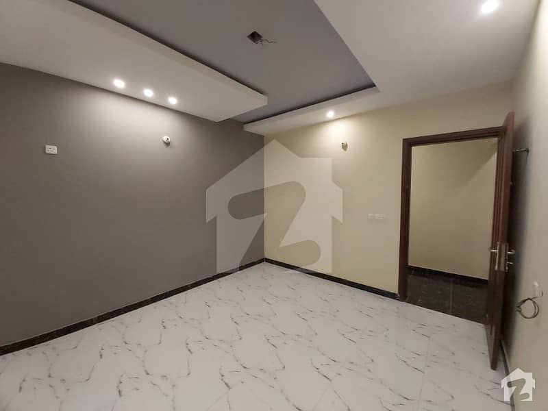 1620  Square Feet Spacious Lower Portion Available In Gulshan-E-Iqbal Town For Sale