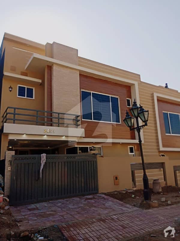 Brand New Beautiful 5.5 Marla House Double Unite 60feet Road For Sale In Sector B Safari Home