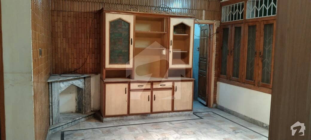 Good 6 Marla House For Rent In Sadiqabad