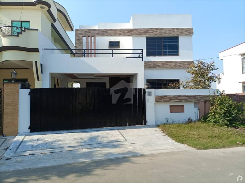 A Good Option For Sale Is The House Available In DC Colony In DC Colony - Chenab Block