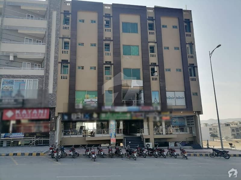 سٹی ہاؤسنگ سکیم جہلم میں 1 مرلہ دفتر 52.5 لاکھ میں برائے فروخت۔