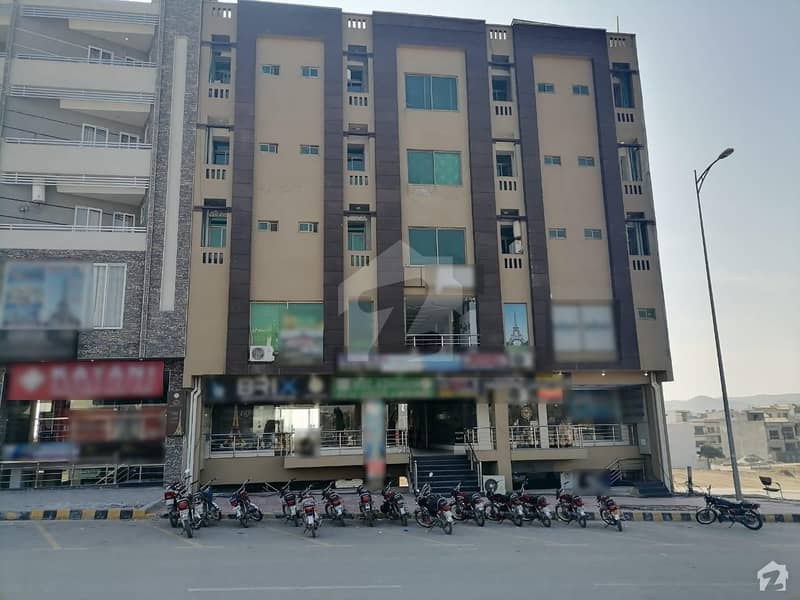 سٹی ہاؤسنگ سکیم جہلم میں 1 مرلہ دفتر 56 لاکھ میں برائے فروخت۔