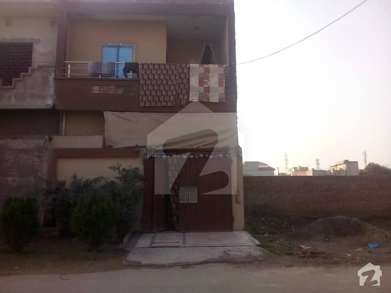 الرحمان گارڈن فیز 2 الرحمان گارڈن لاہور میں 4 کمروں کا 3 مرلہ مکان 40 لاکھ میں برائے فروخت۔