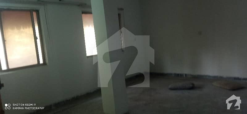 ماڈل ٹاؤن لِنک روڈ ماڈل ٹاؤن لاہور میں 2 کمروں کا 5 مرلہ فلیٹ 22 ہزار میں کرایہ پر دستیاب ہے۔