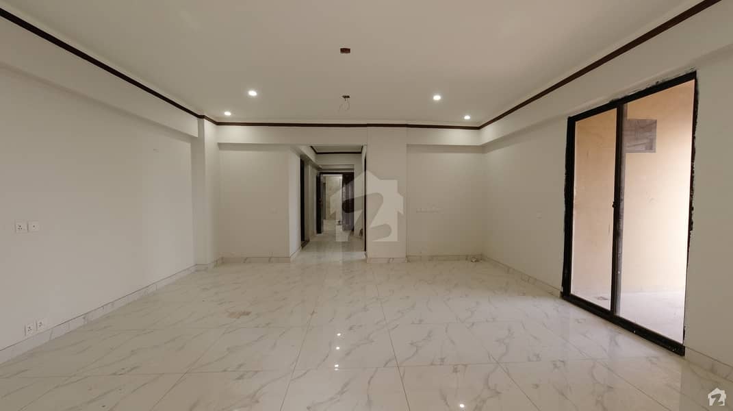 1800 Square Feet Flat For Sale In Clifton