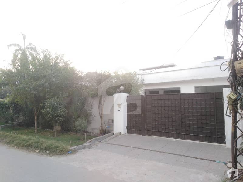 Township 4500  Square Feet House Up For Rent