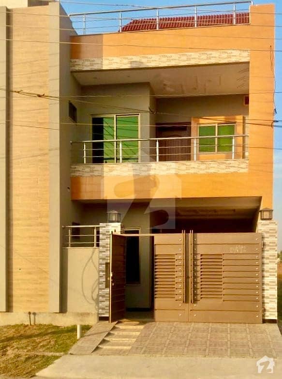 محافظ ٹاؤن فیز 2 - بلاک اے محافظ ٹاؤن فیز 2 محافظ ٹاؤن لاہور میں 3 کمروں کا 5 مرلہ مکان 1.05 کروڑ میں برائے فروخت۔