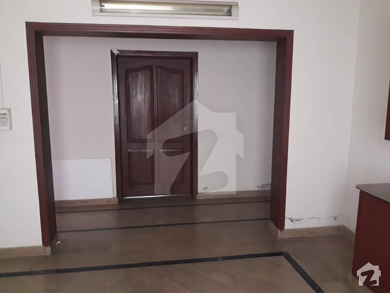 Kanal Lower Portion Available For Rent In Phase 4 Upper Portion Locked