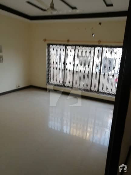 1125  Square Feet House Ideally Situated In Margalla Town