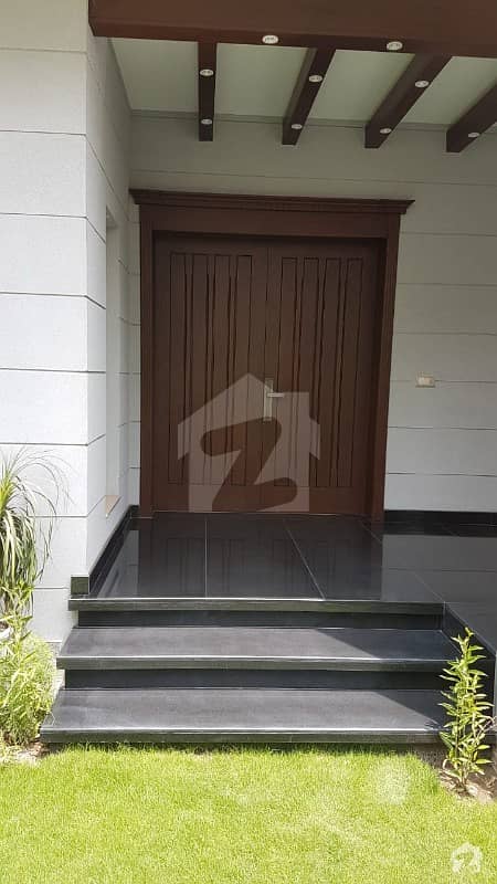 Brand New Renovated Residential 5 Marla Double Storey House For Sale Ideal Location In Gulberg 2 Not Original Pics