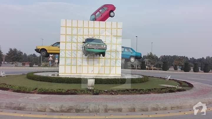 لو کاسٹ ۔ بلاک سی لو کاسٹ سیکٹر بحریہ آرچرڈ فیز 2 بحریہ آرچرڈ لاہور میں 5 مرلہ رہائشی پلاٹ 42.5 لاکھ میں برائے فروخت۔