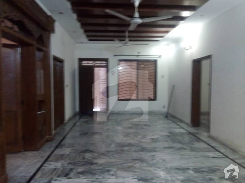 Lower Portion Of 4500  Square Feet In Pwd Housing Scheme For Rent