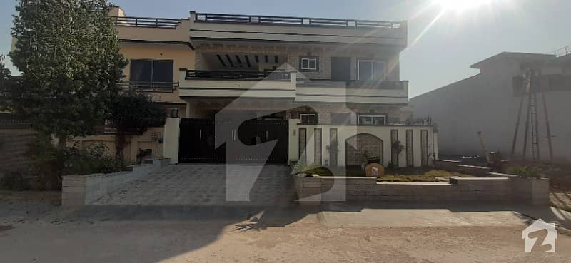 Elegant New Double Storey House For Sale 40x80