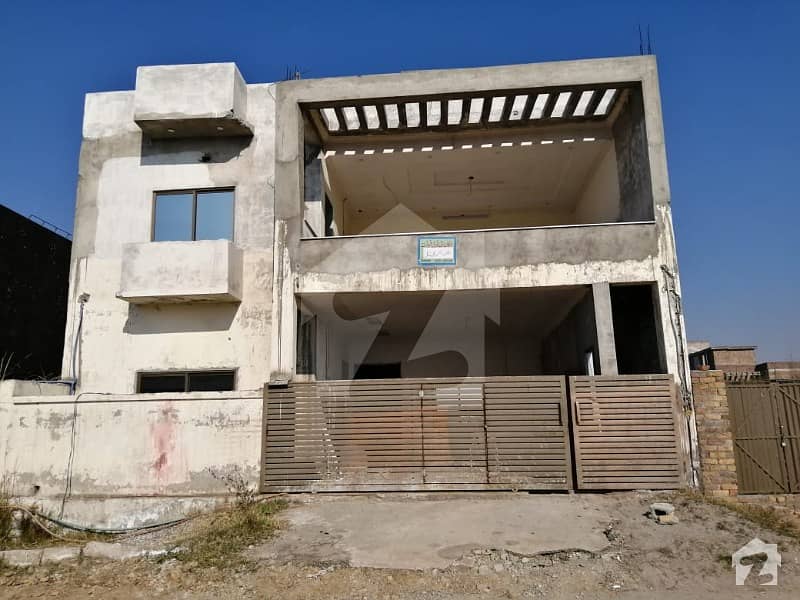 جناح کالونی راولپنڈی میں 4 کمروں کا 10 مرلہ مکان 1.5 کروڑ میں برائے فروخت۔