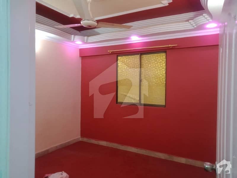 2 Bed Drawing Dining Leased Flat At Nazimabad 3