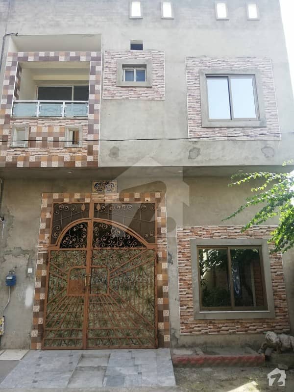عدن ولاز لاہور میں 5 کمروں کا 5 مرلہ مکان 1.05 کروڑ میں برائے فروخت۔