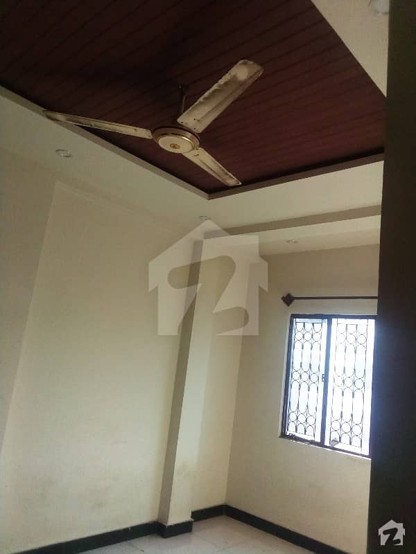I 9 Marks Brand New Flat For Rent Very Good Location