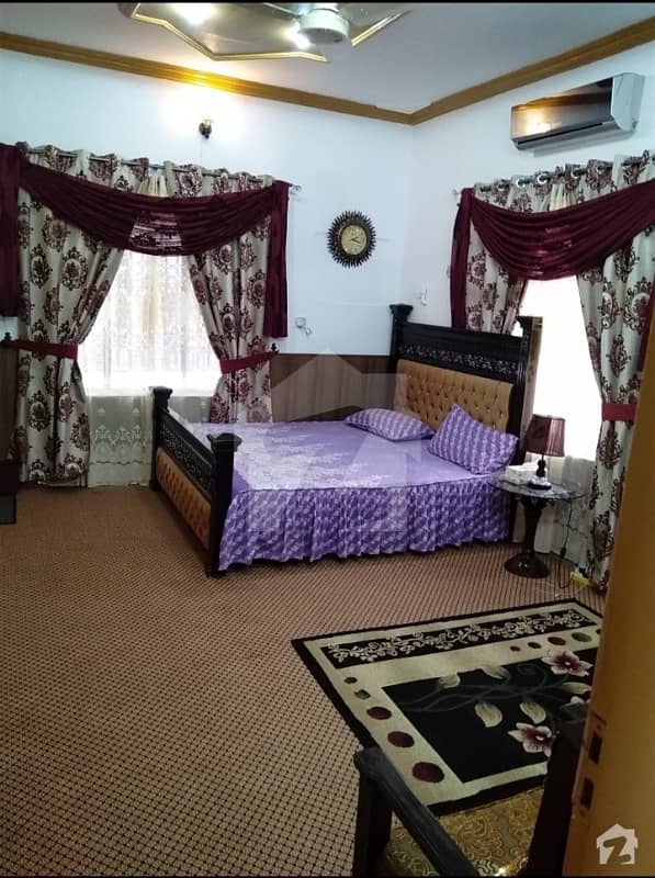 ایف ۔ 11 اسلام آباد میں 7 کمروں کا 1.2 کنال مکان 9.5 کروڑ میں برائے فروخت۔