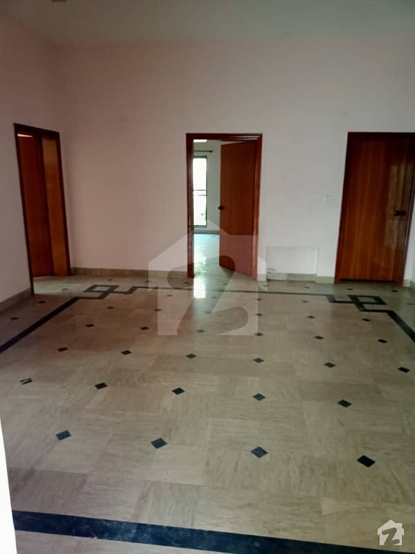 In Lahore You Can Find The Perfect Upper Portion For Rent