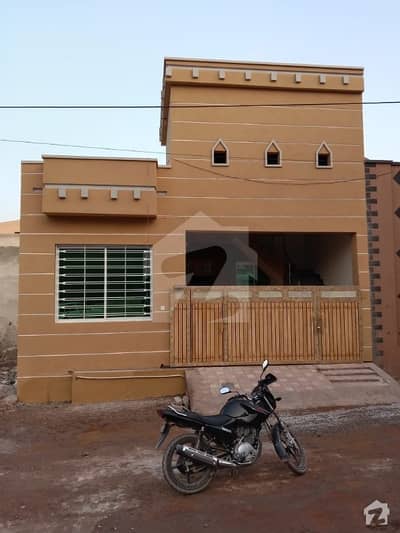 ایچ ۔ 13 اسلام آباد میں 3 کمروں کا 4 مرلہ مکان 68 لاکھ میں برائے فروخت۔ ایچ ۔ 13 اسلام آباد میں 3 کمروں کا 4 مرلہ مکان 68 لاکھ میں برائے فروخت۔