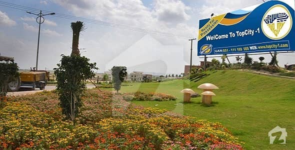 Commercial Plots For Sale In Top City1 Block C Plots Size 30x40