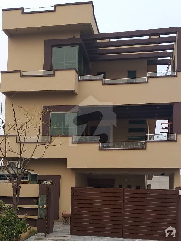 House For Sale In F3  Iep Town Lahore