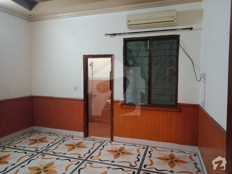 1125  Square Feet House In Johar Town For Rent