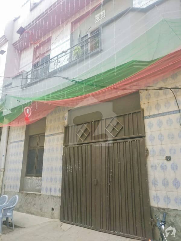 نوناریاں چوک سمن آباد لاہور میں 3 کمروں کا 3 مرلہ مکان 75 لاکھ میں برائے فروخت۔