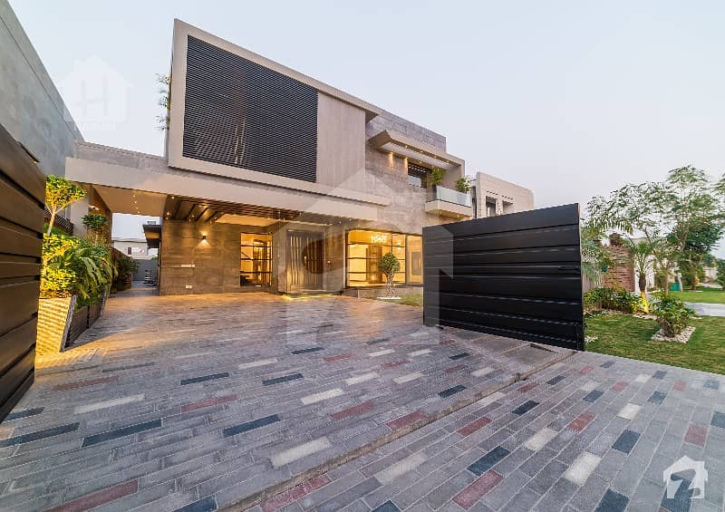 1 Kanal Modern Villa Came For Sale At Prime Location In Phase 6 1 Kanal Modern Villa Came For Sale At Prime Location In Phase 6